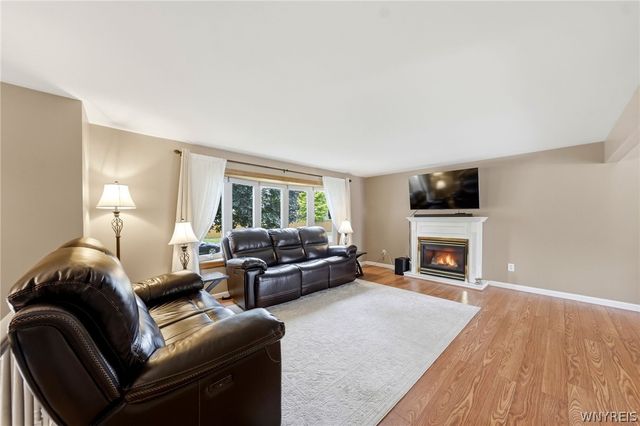 3994 Sussex Place, Hamburg, NY 14075
