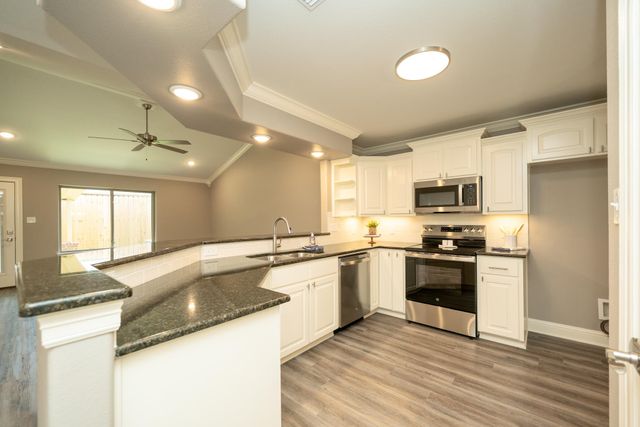 1621 Big Bend, Longview, TX 75605