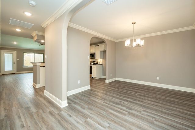 1621 Big Bend, Longview, TX 75605