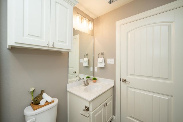1621 Big Bend, Longview, TX 75605