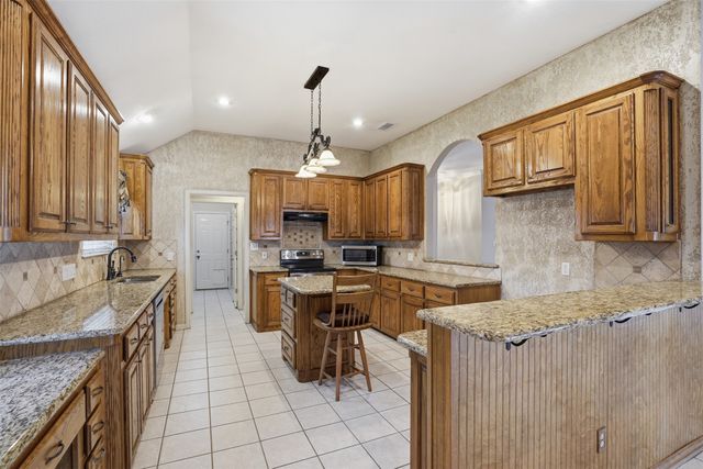 231 Bluff View Court, Aledo, TX 76008