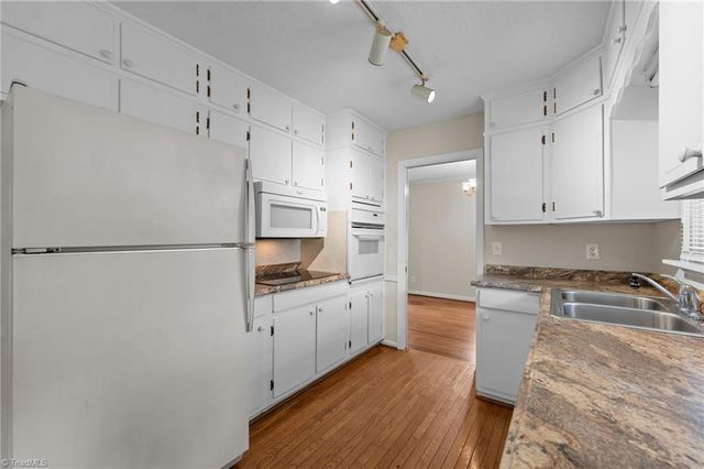 2206 Revolan Drive, Greensboro, NC 27407
