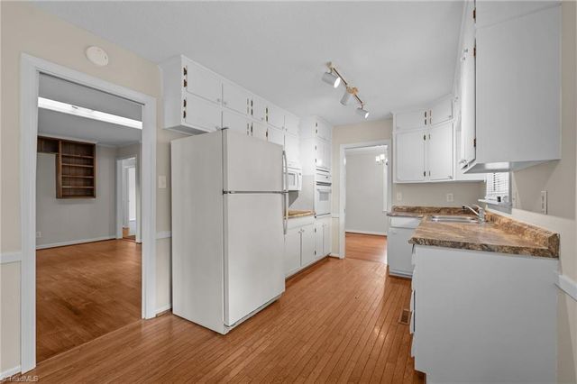 2206 Revolan Drive, Greensboro, NC 27407