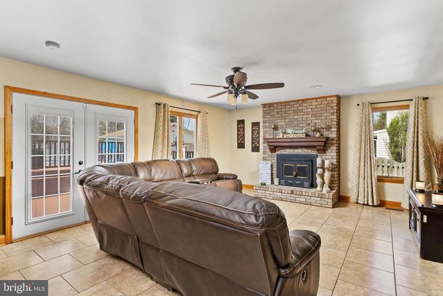 163 BUNTING AVE, Hamilton, NJ 08611