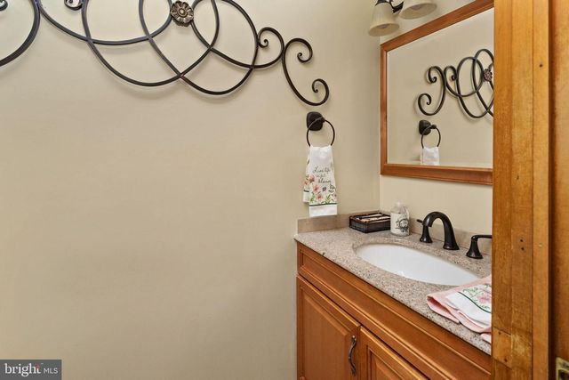 163 BUNTING AVE, Hamilton, NJ 08611