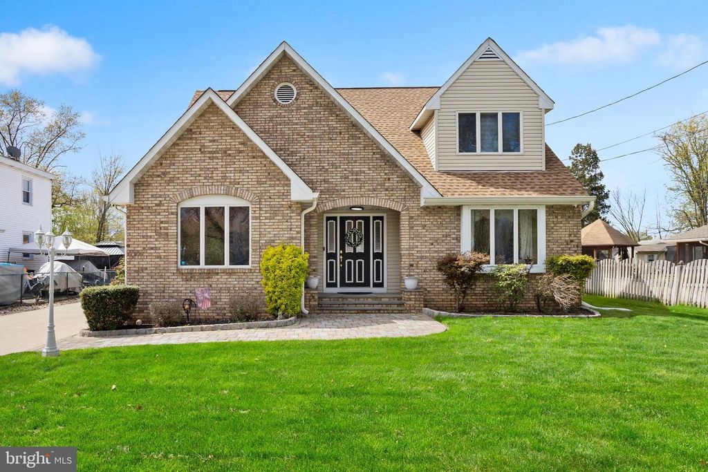 163 BUNTING AVE, Hamilton, NJ 08611