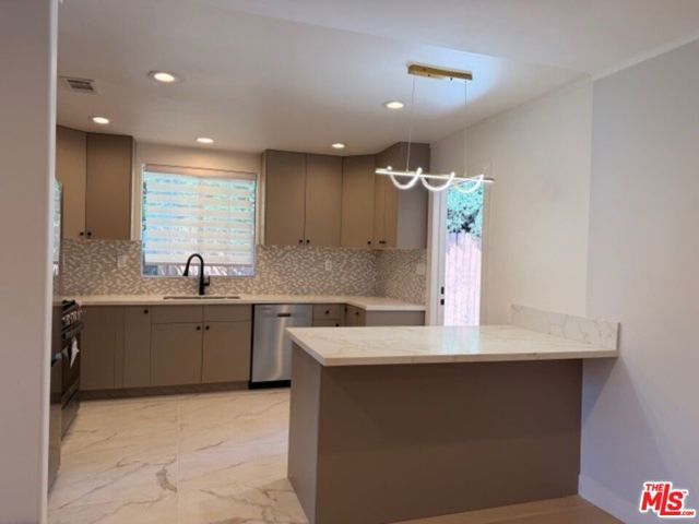 14843 Morrison Street, Sherman Oaks, CA 91403