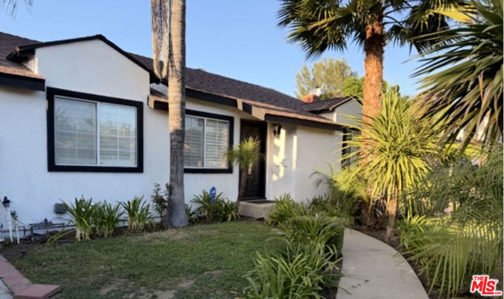 14843 Morrison Street, Sherman Oaks, CA 91403