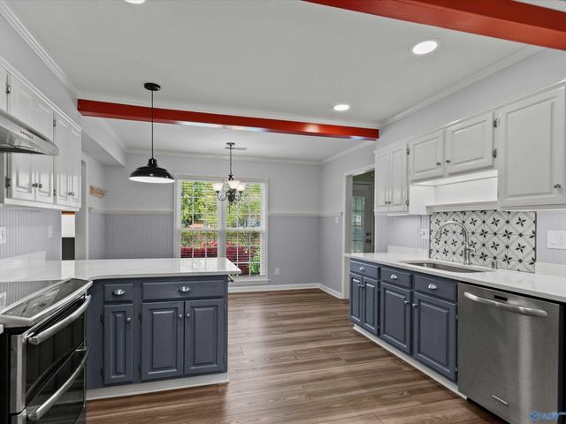 2312 Auburn Drive SW, Decatur, AL 35603