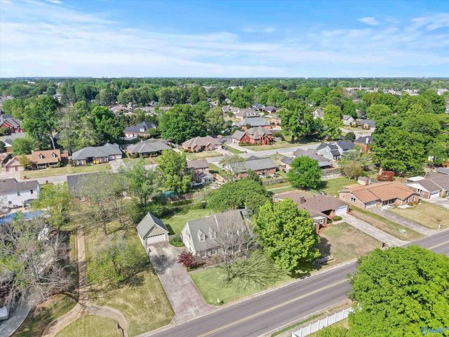 2312 Auburn Drive SW, Decatur, AL 35603