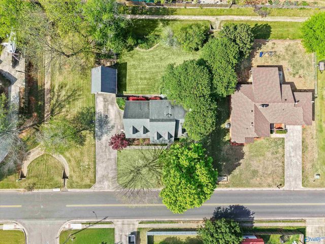 2312 Auburn Drive SW, Decatur, AL 35603