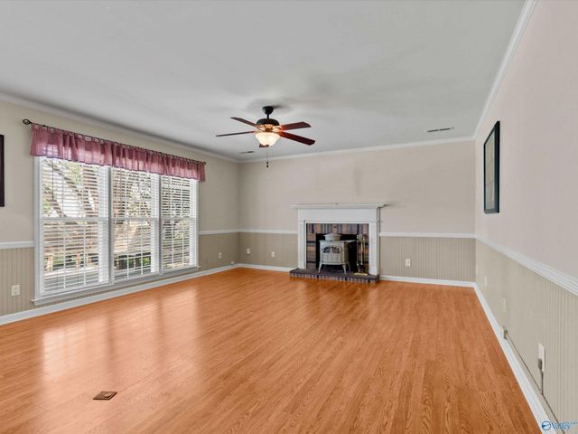 2312 Auburn Drive SW, Decatur, AL 35603