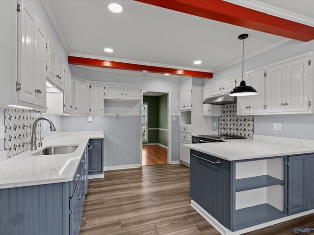 2312 Auburn Drive SW, Decatur, AL 35603