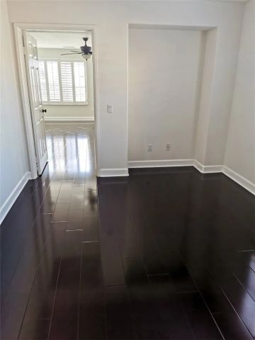 1318 S Swan Loop, Upland, CA 91784