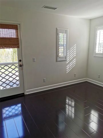 1318 S Swan Loop, Upland, CA 91784