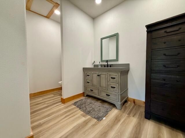 16444 Freedom Road, Willow Springs, MO 65793