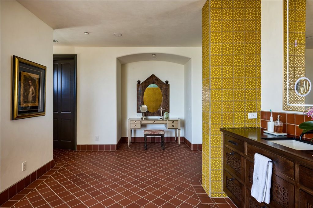Image 15 of property listing at 2019 Polo Court, Riverside, CA 92506
