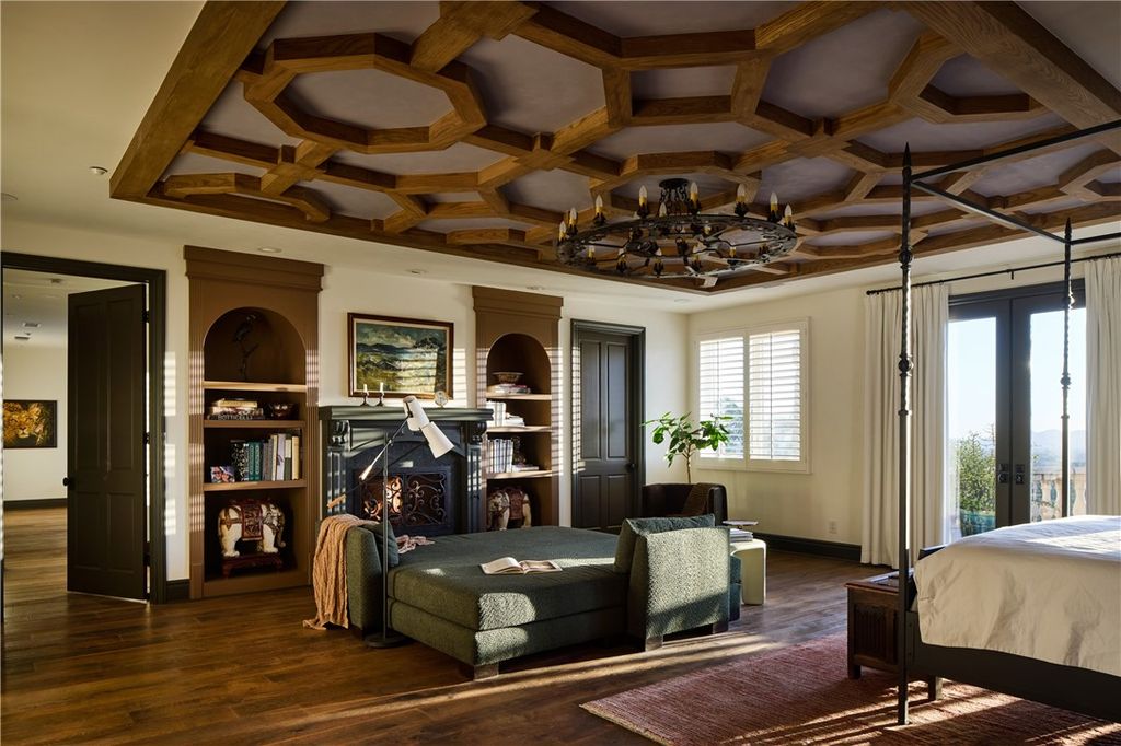 Image 2 of property listing at 2019 Polo Court, Riverside, CA 92506