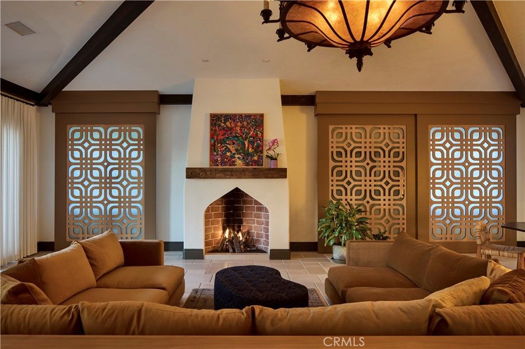 Image 3 of property listing at 2019 Polo Court, Riverside, CA 92506