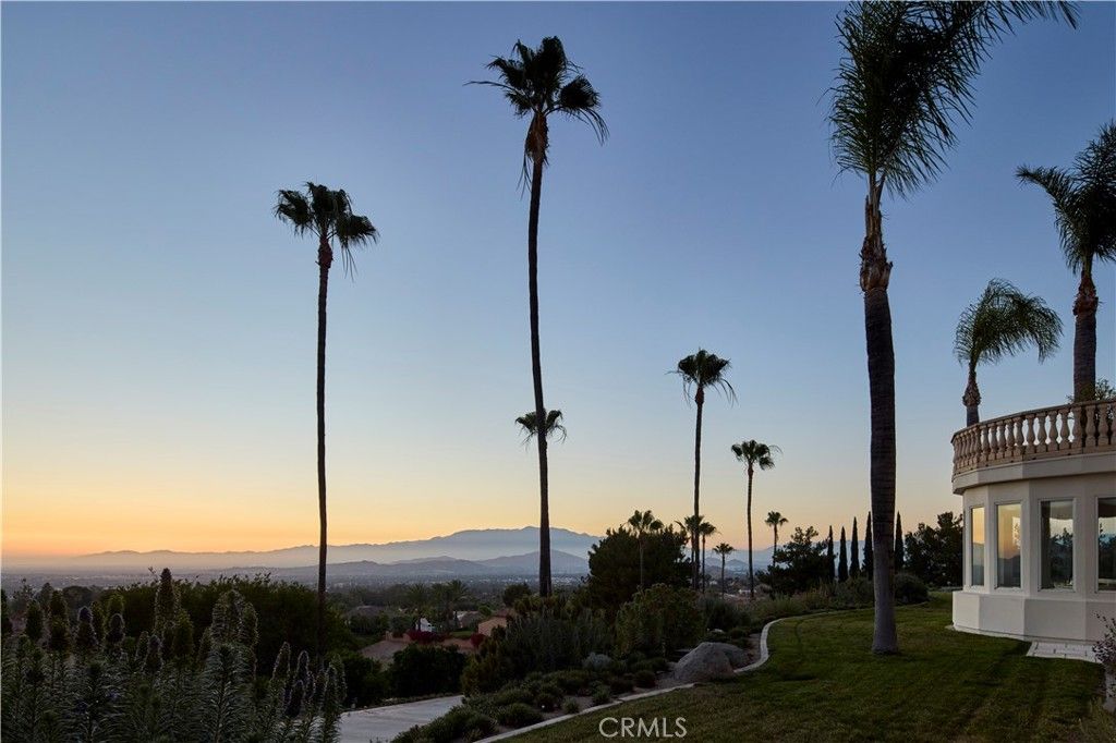 Image 6 of property listing at 2019 Polo Court, Riverside, CA 92506