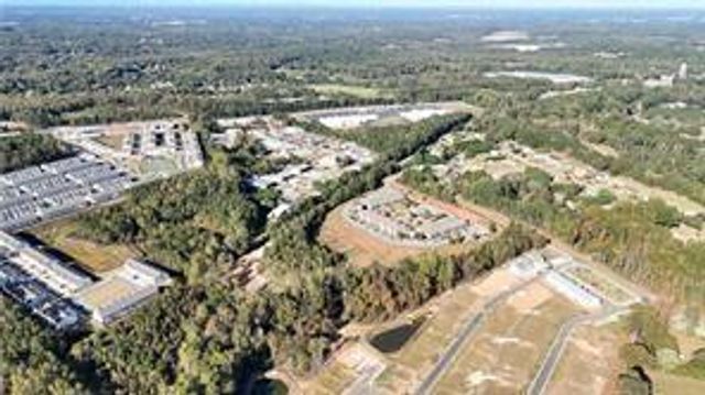 1080 Lucienne Boulevard, Auburn, GA 30011