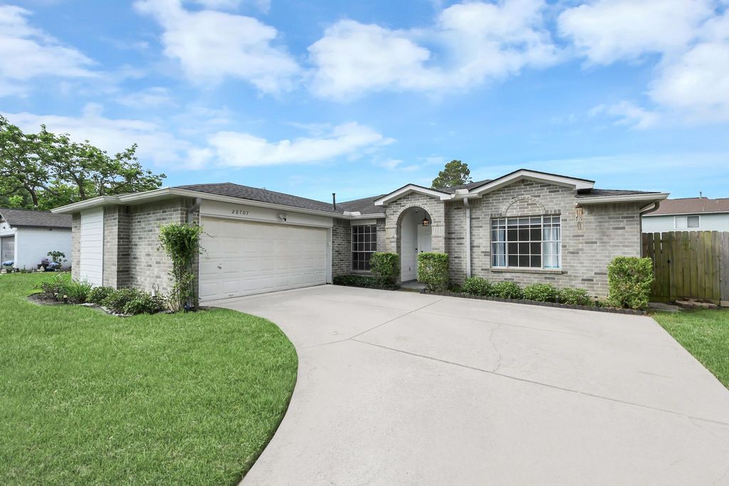 28707 Stapleford Street, Spring, TX 77386