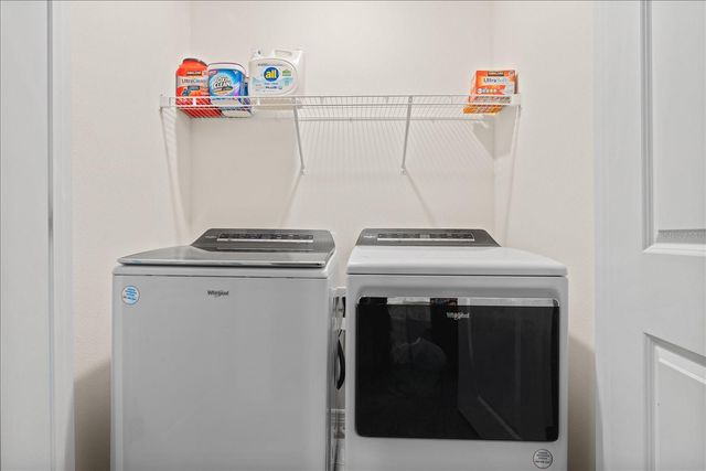 1934 PLEASANT MAPLE COURT, Bradenton, FL 34211