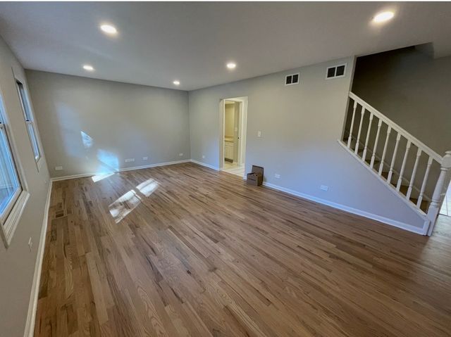 1703 Winnetka Road, Northfield, IL 60093