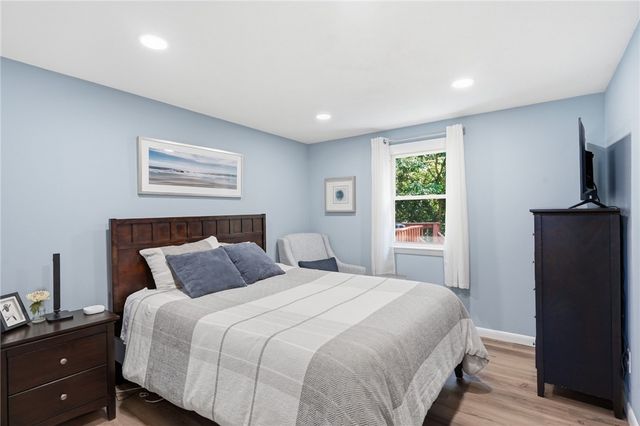 36 Mary Beth Drive, Warwick, RI 02886