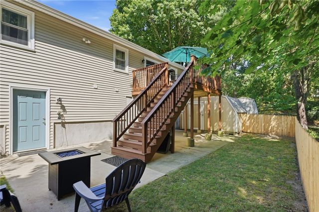 36 Mary Beth Drive, Warwick, RI 02886