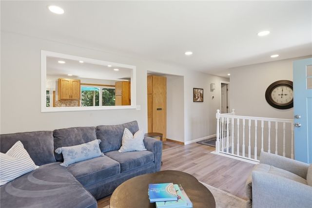 36 Mary Beth Drive, Warwick, RI 02886