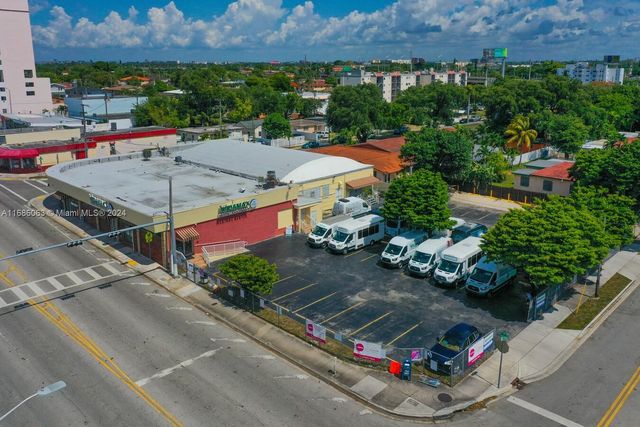 721 NW 21st Ct, Miami, FL 33125
