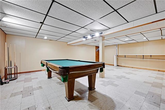 1358 S Delaware Avenue, Independence, MO 64055