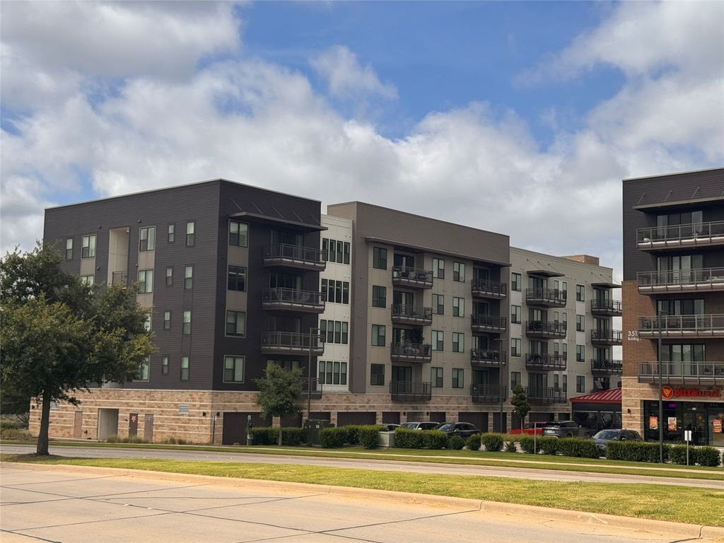3517 Windhaven Parkway 2501, Lewisville, TX 75056