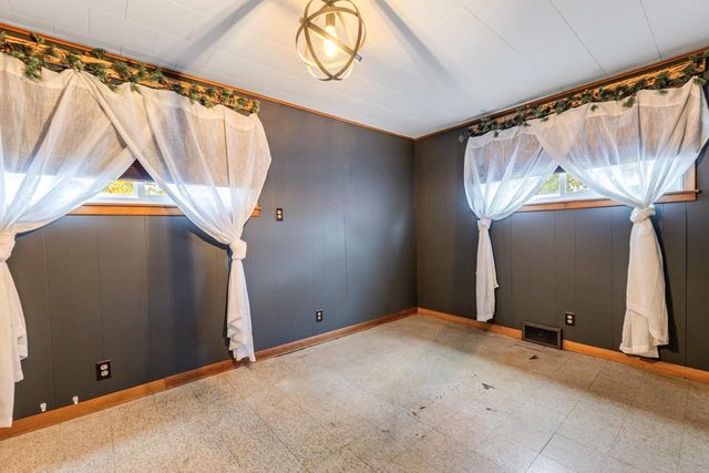 529 Olmstead STREET, Winona, MN 55987