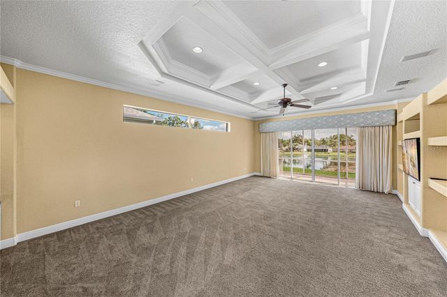 12231 WOODLANDS CIRCLE, Dade City, FL 33525