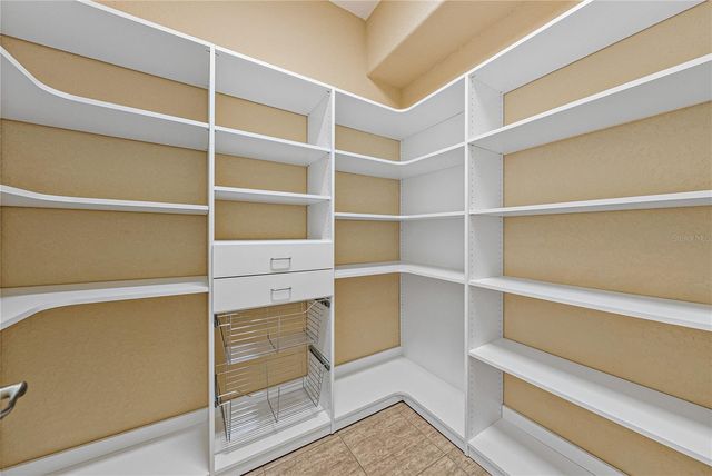 12231 WOODLANDS CIRCLE, Dade City, FL 33525