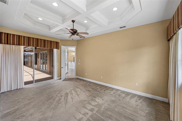 12231 WOODLANDS CIRCLE, Dade City, FL 33525