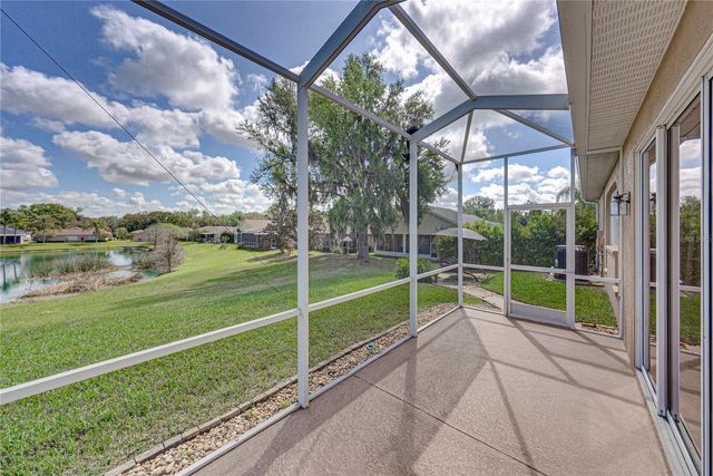 12231 WOODLANDS CIRCLE, Dade City, FL 33525