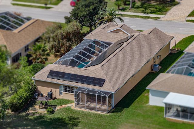 12231 WOODLANDS CIRCLE, Dade City, FL 33525