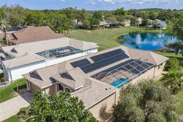 12231 WOODLANDS CIRCLE, Dade City, FL 33525