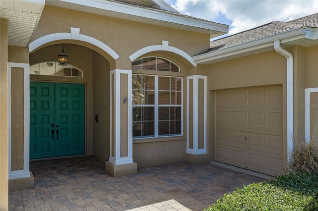 12231 WOODLANDS CIRCLE, Dade City, FL 33525