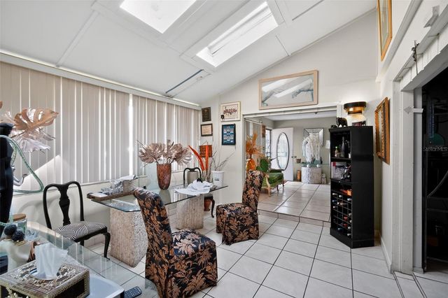 1803 S WILKINS AVENUE, Plant City, FL 33563