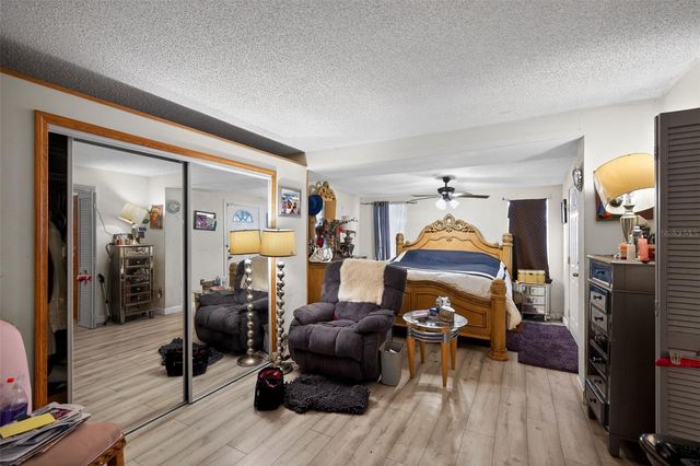 1803 S WILKINS AVENUE, Plant City, FL 33563