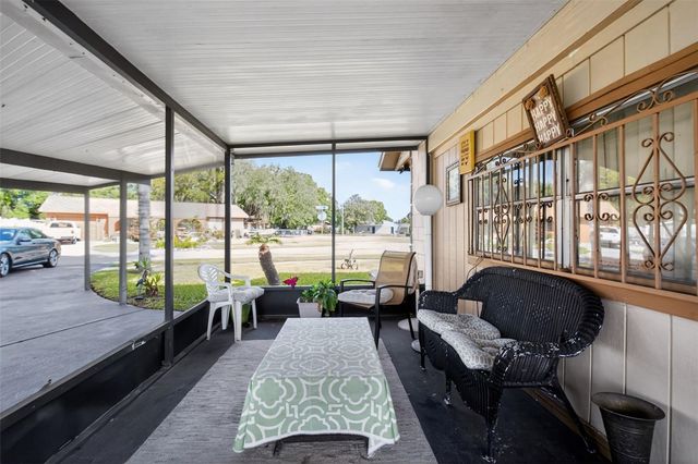 1803 S WILKINS AVENUE, Plant City, FL 33563