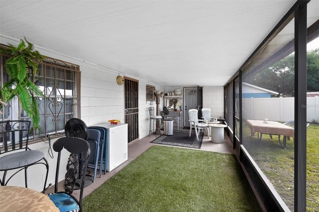 1803 S WILKINS AVENUE, Plant City, FL 33563