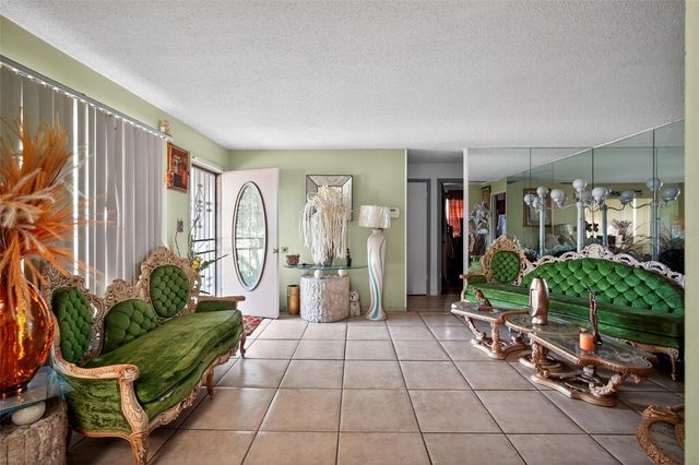 1803 S WILKINS AVENUE, Plant City, FL 33563