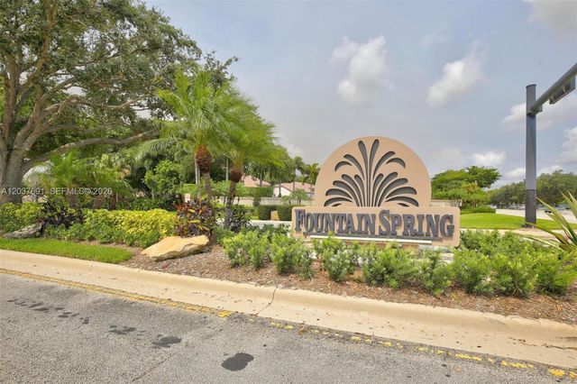10661 NW 14th Street 248, Plantation, FL 33322