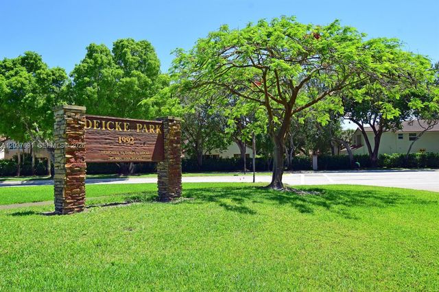 10661 NW 14th Street 248, Plantation, FL 33322