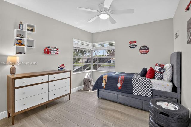 10661 NW 14th Street 248, Plantation, FL 33322
